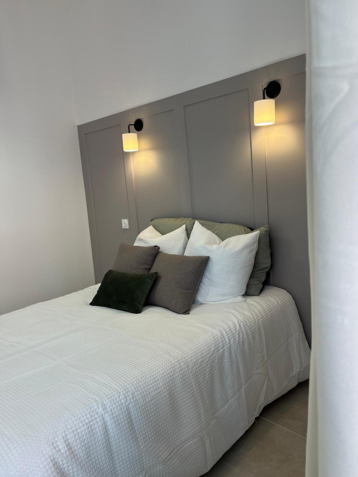 شقة Duplex Raffine, Elegant & Climatise - La Mezz نيم المظهر الخارجي الصورة