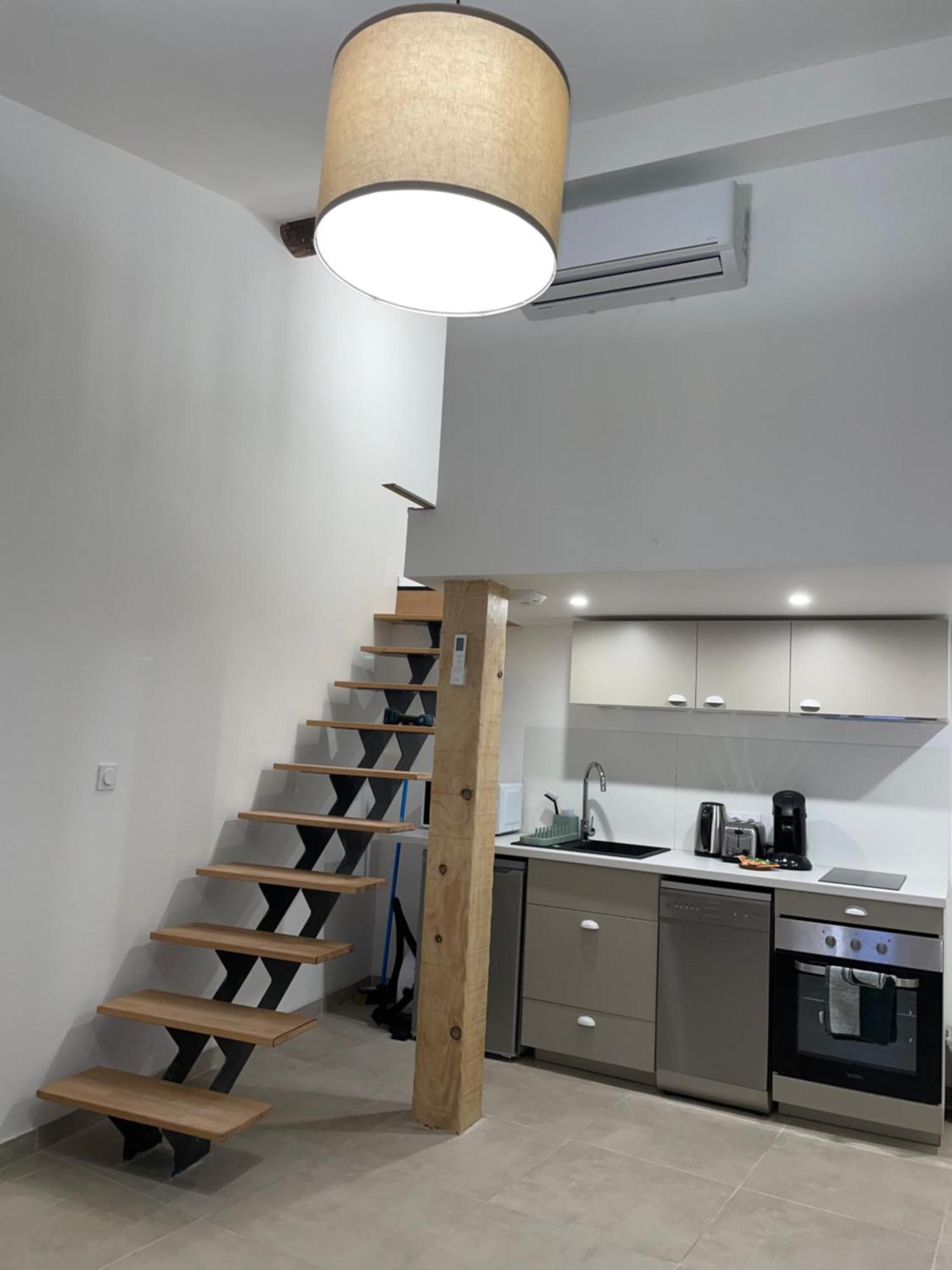 شقة Duplex Raffine, Elegant & Climatise - La Mezz نيم المظهر الخارجي الصورة